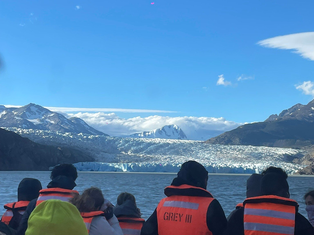 Navigation of Lago Grey-百内国家公园必去景点