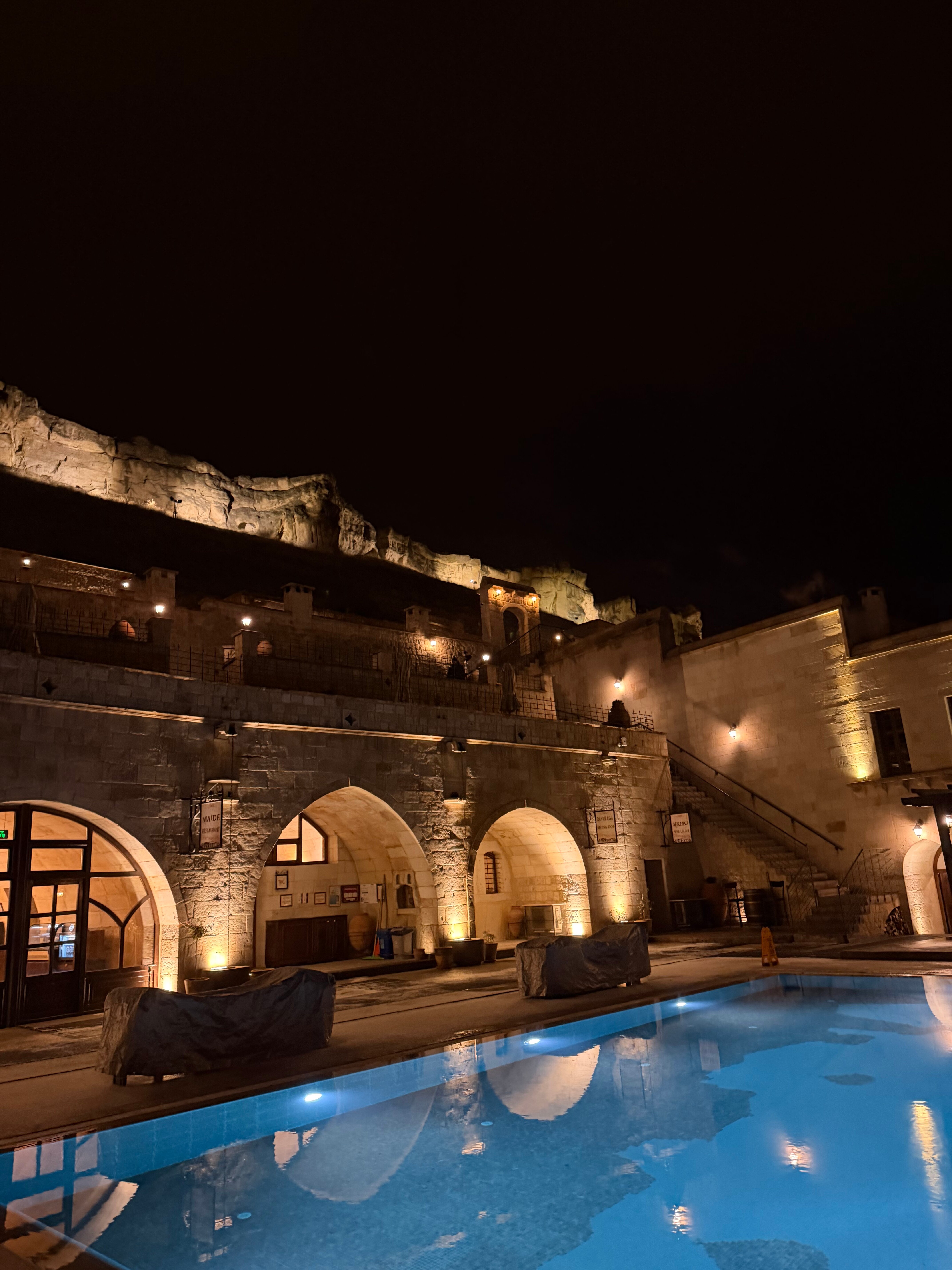 乌鲁日鲁卡帕多奇亚卡亚卡匹高级洞穴酒店-官方