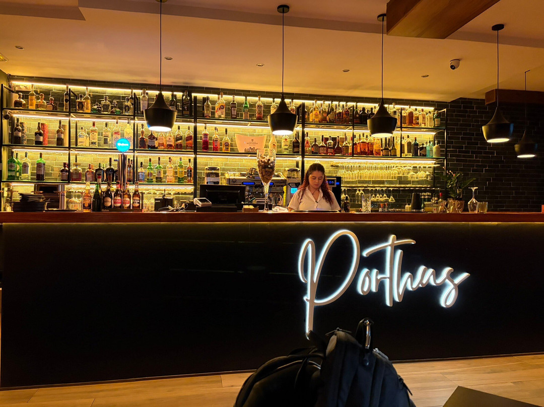 Porthus by El Charro Negro