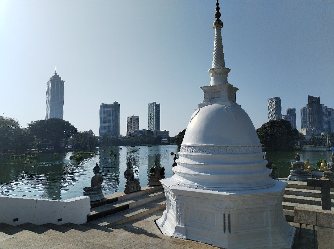 Sri Lankan Personal Drivers-科伦坡必去景点