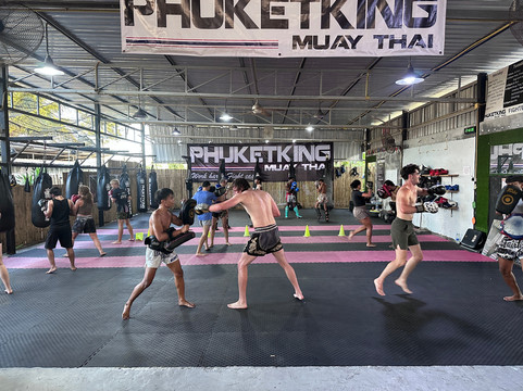 Phuket King Muay Thai-卡图必去景点