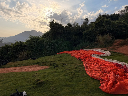 Vive Parapente-加拉加斯必去景点