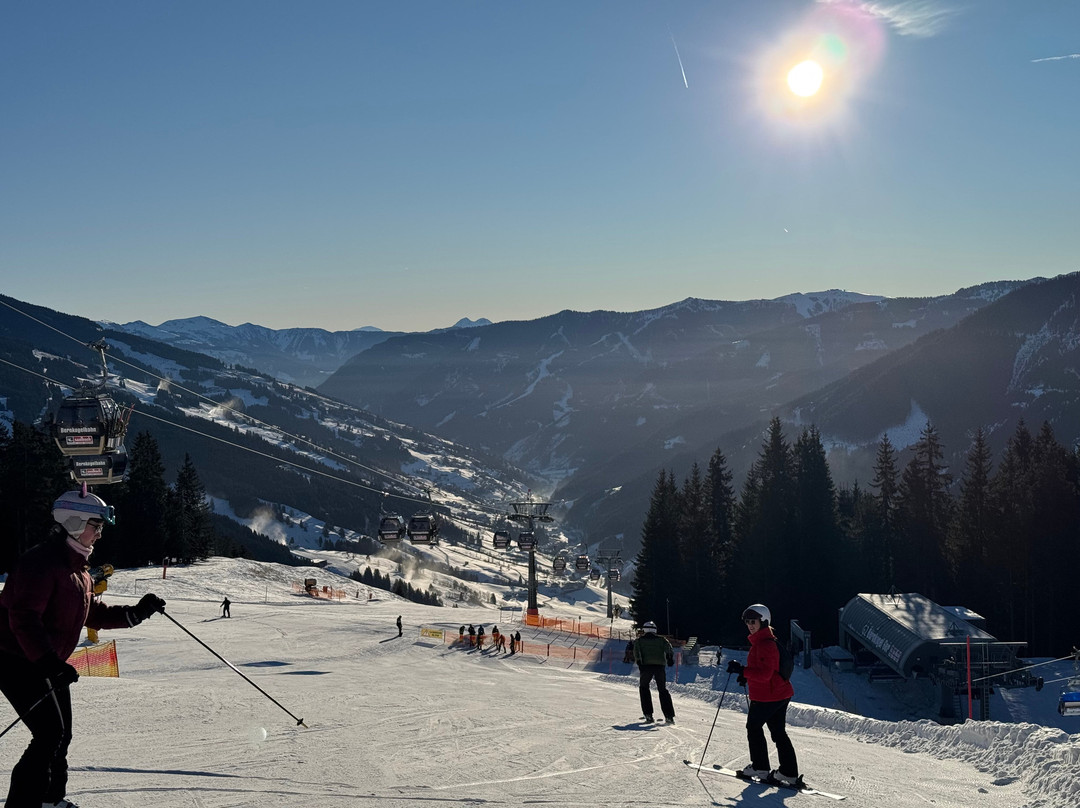 Skicircus Saalbach Hinterglemm-萨尔溪必去景点