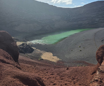First Minute Travel-阿雷西费必去景点