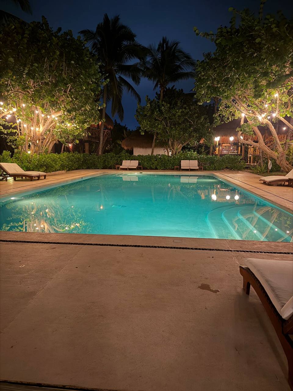 伊森西亚酒店-泳池