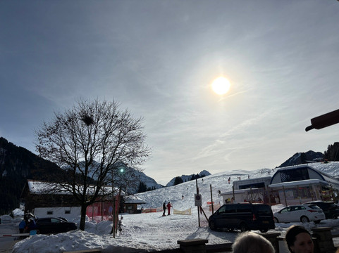 阿潘松尼酒店主图