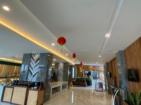 阿扎纳法卡德酒店主图