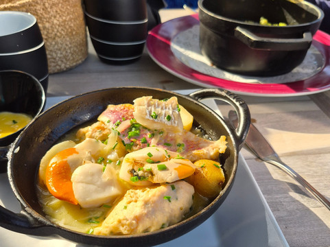 贝日里餐厅酒店主图