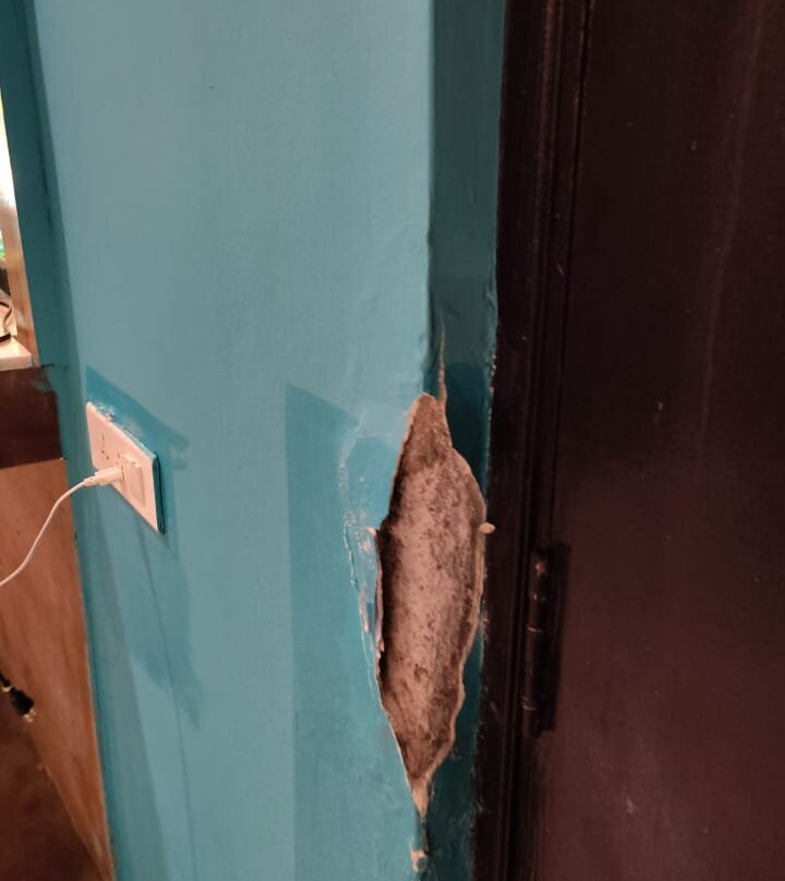 贡巴巴格酒店主图