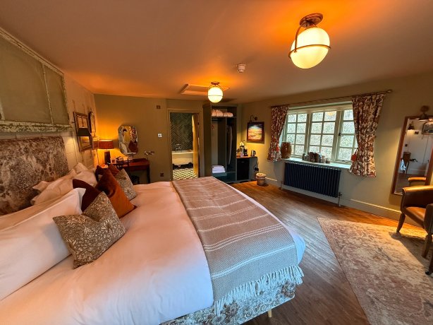 The Masons Arms-官方