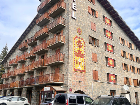 Adonis Hotel Le Chastellan音译为阿多尼斯酒店·勒·查斯特兰主图