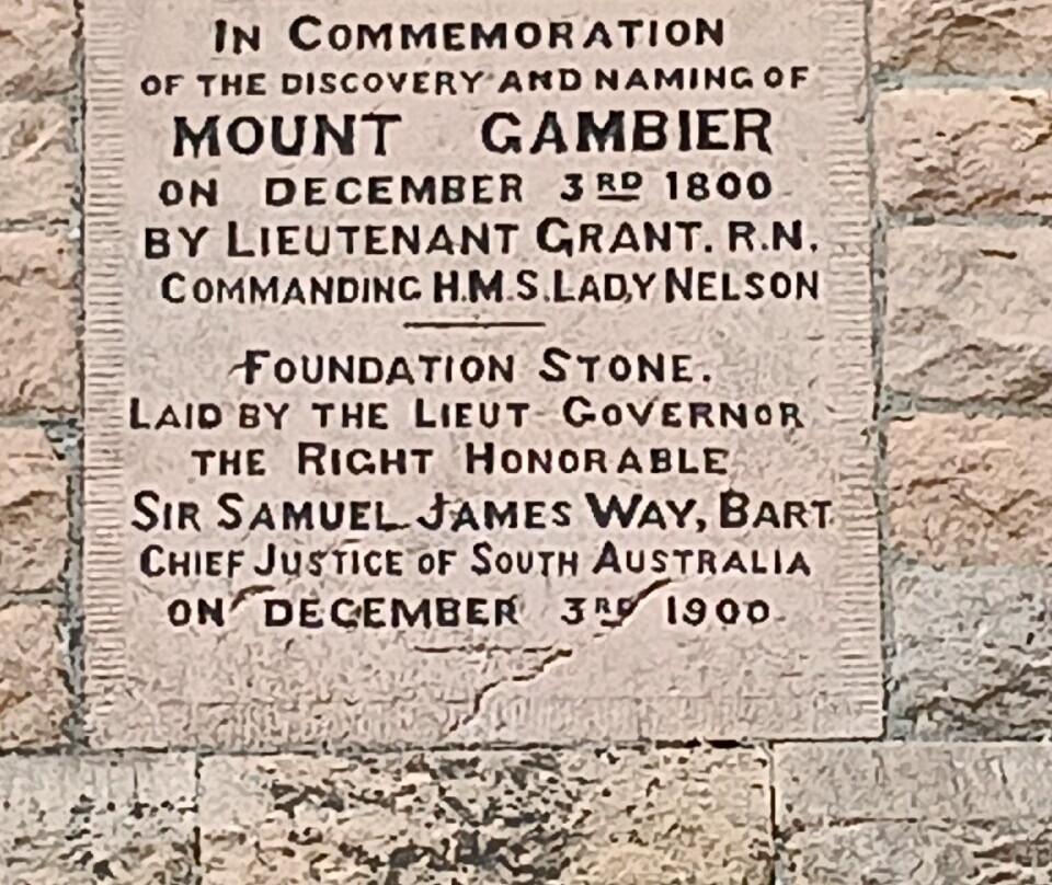 The Mount Gambier Visitor Centre-芒特甘比尔必去景点