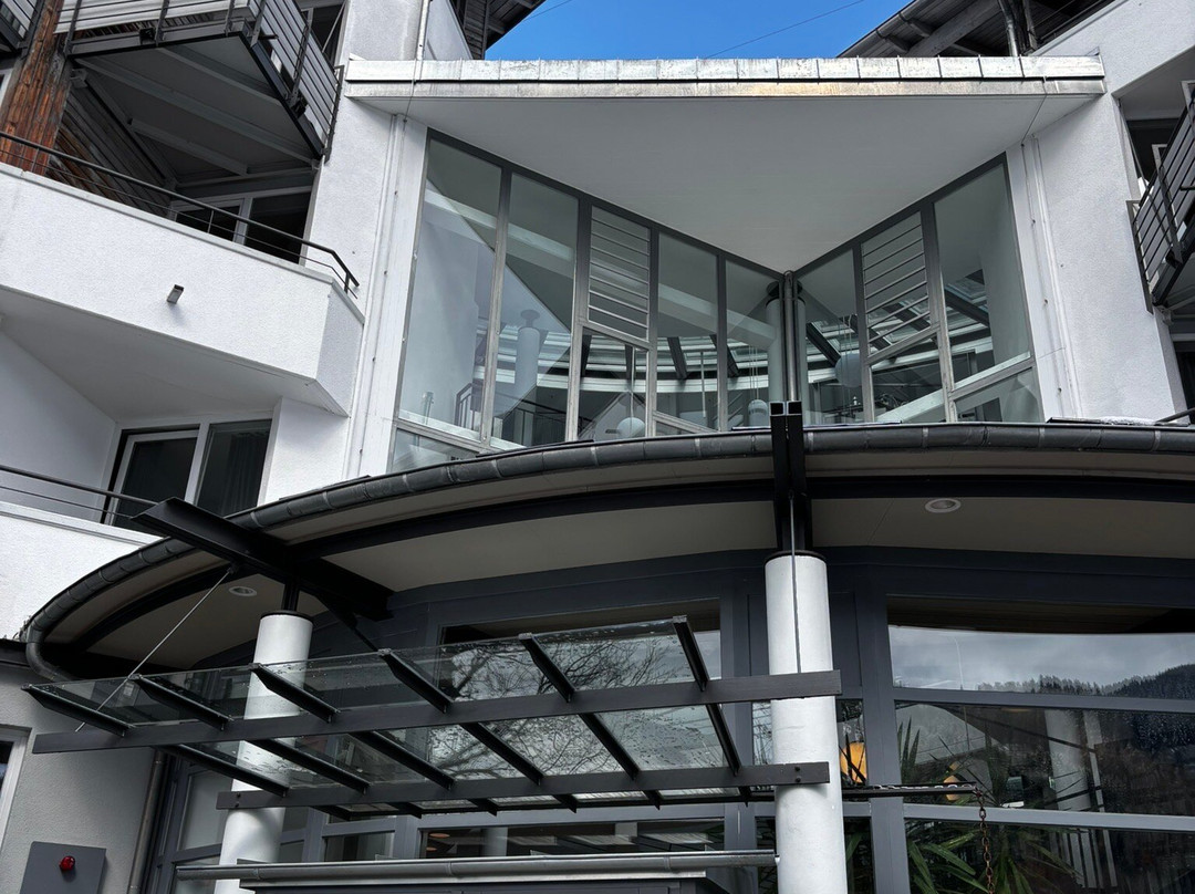 艾尔兹兰酒店孔雀养生 SPA 及维塔利斯酒店主图