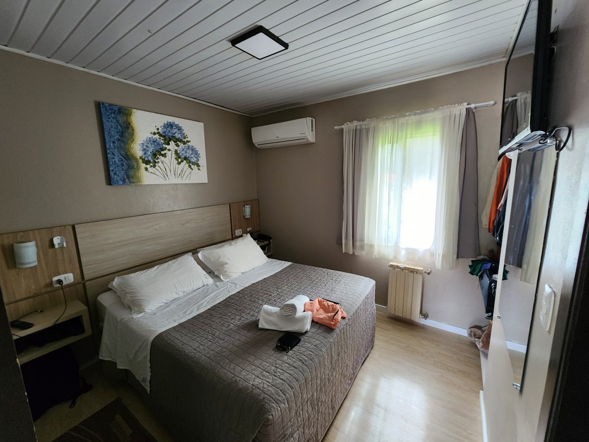 菲欧雷泽克罗克罗酒店-客卧