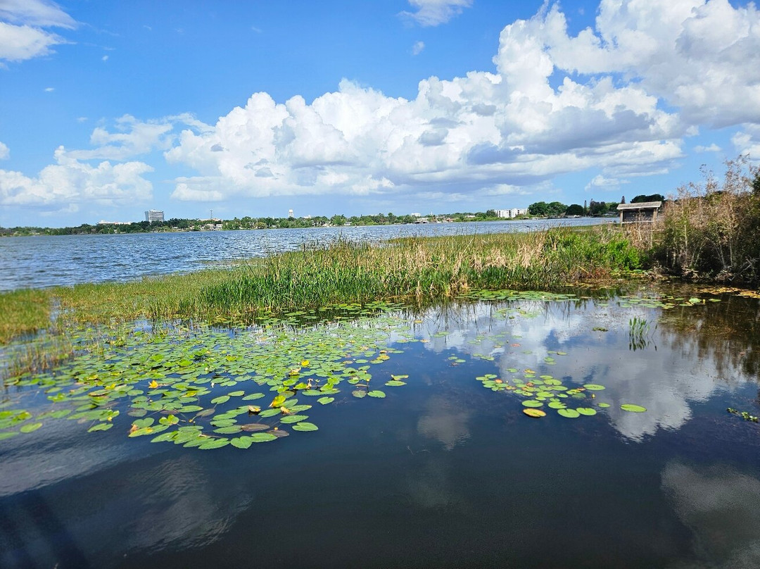 South Lake Howard Nature Park-温特黑文必去景点
