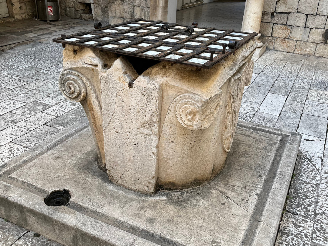 Ayuntamiento Trogir-特罗吉尔必去景点