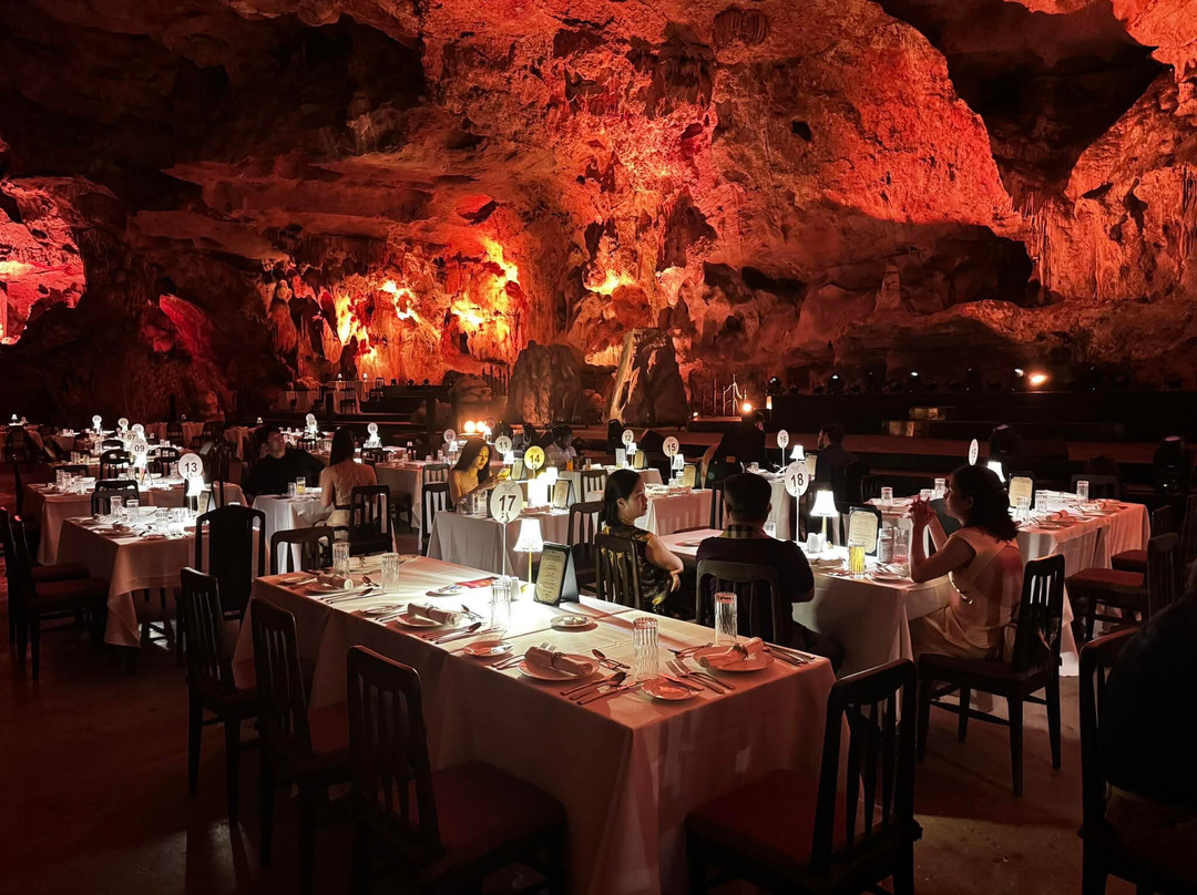 Dragon Pearl Cave