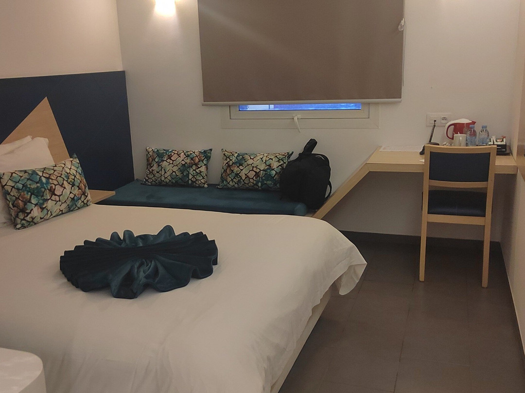 肯伊特拉休息酒店主图