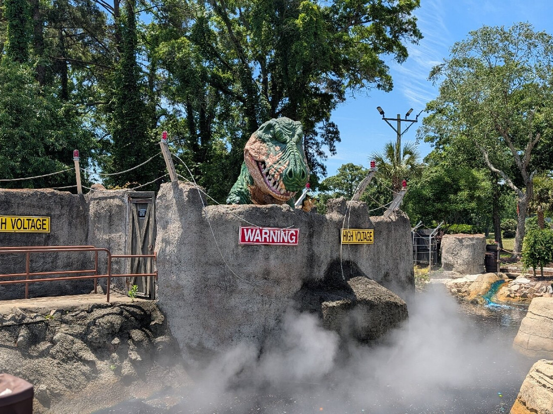 Jurassic Golf-美特尔海滩必去景点