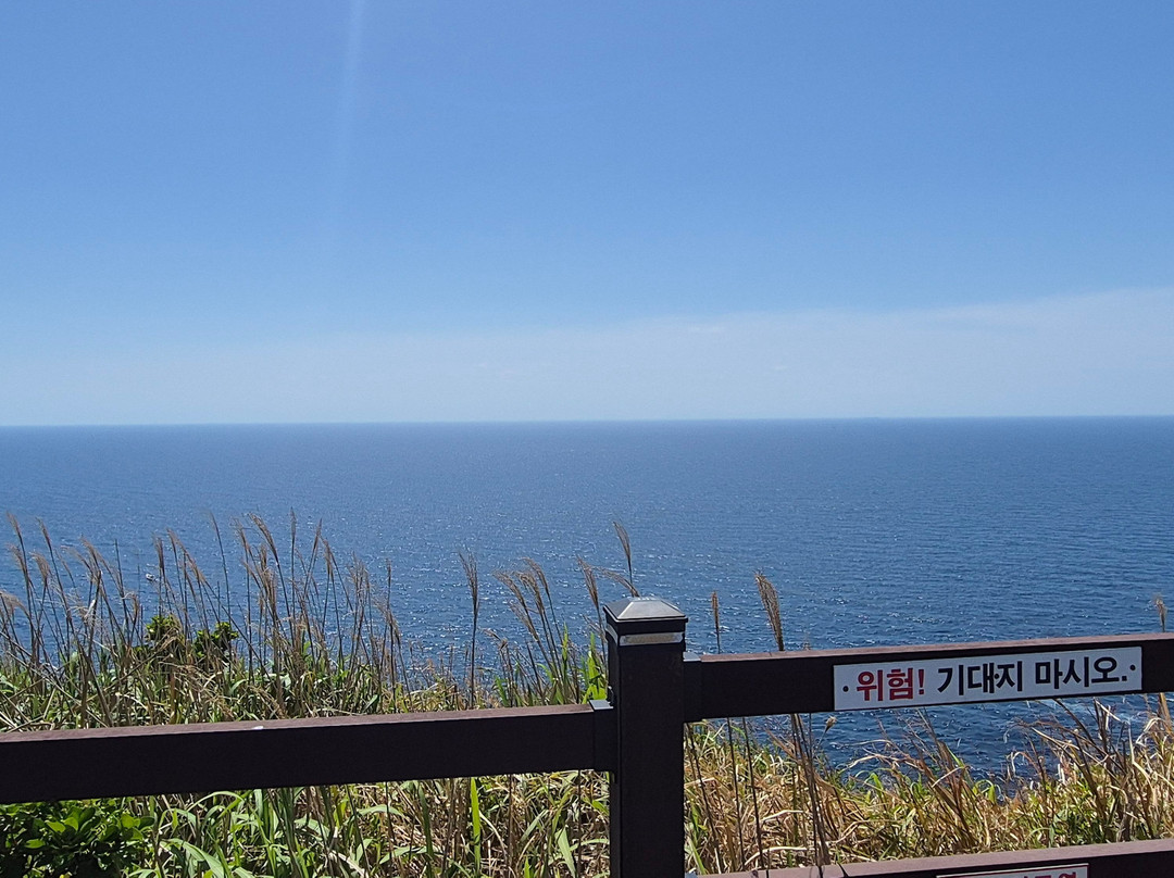 乌岛灯塔公园-济州必去景点