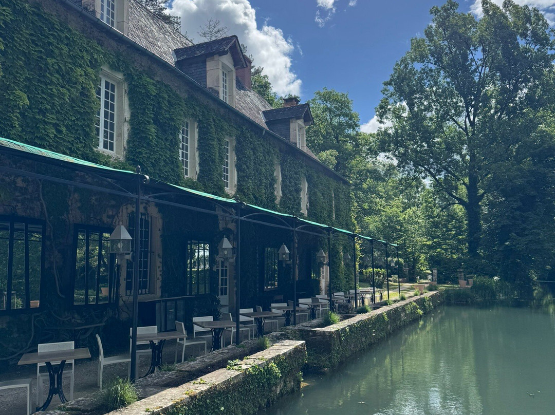 豪特根特庄园酒店主图