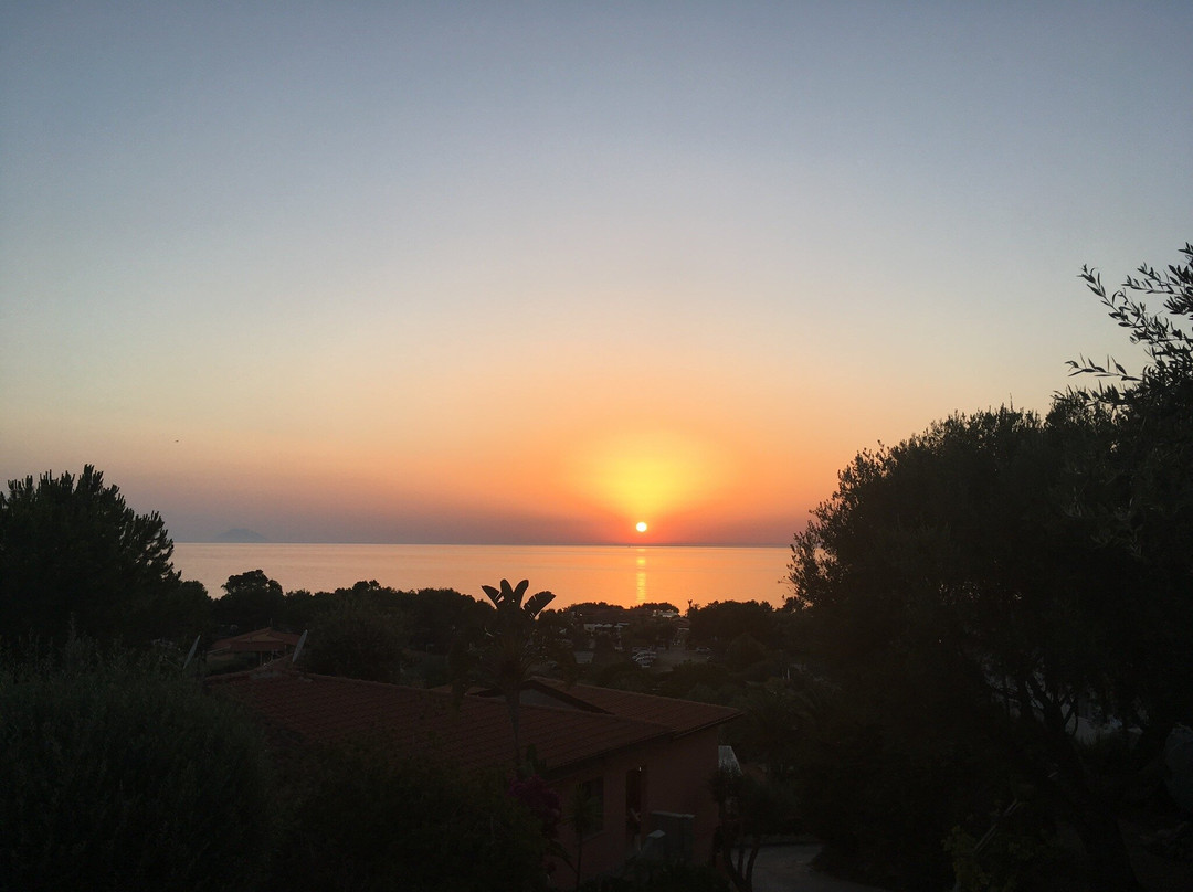 蓝色热带度假村主图