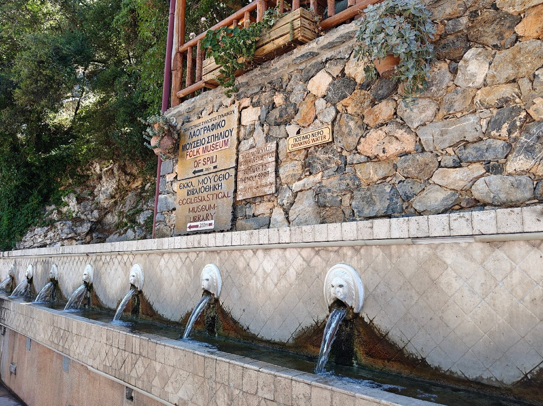 The Lion Fountains-Spili必去景点