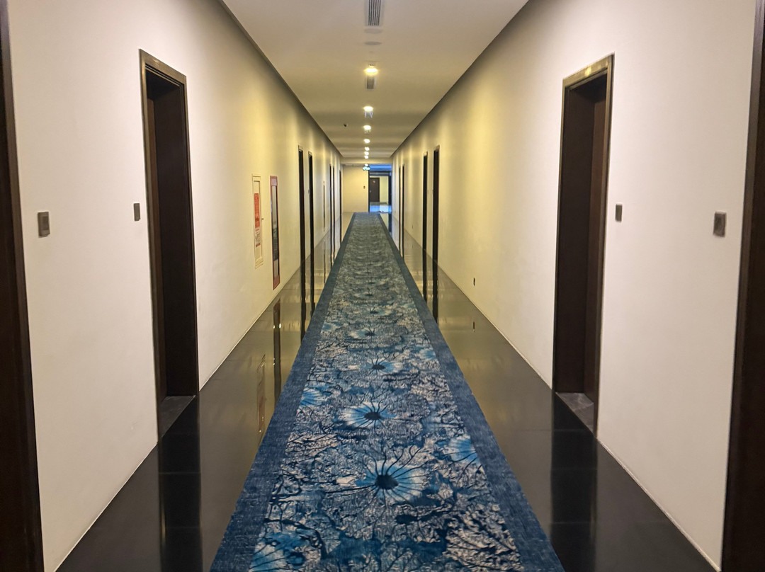 森纳顺化酒店主图