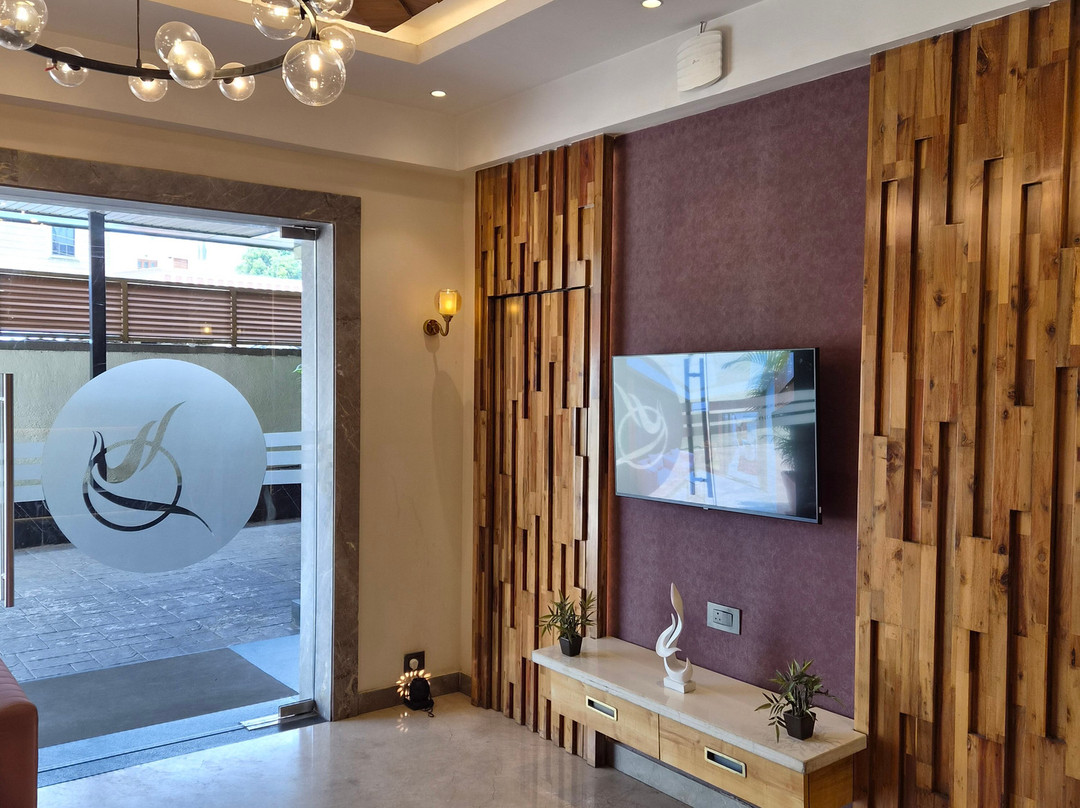 Cozzet Victoria Hotel主图