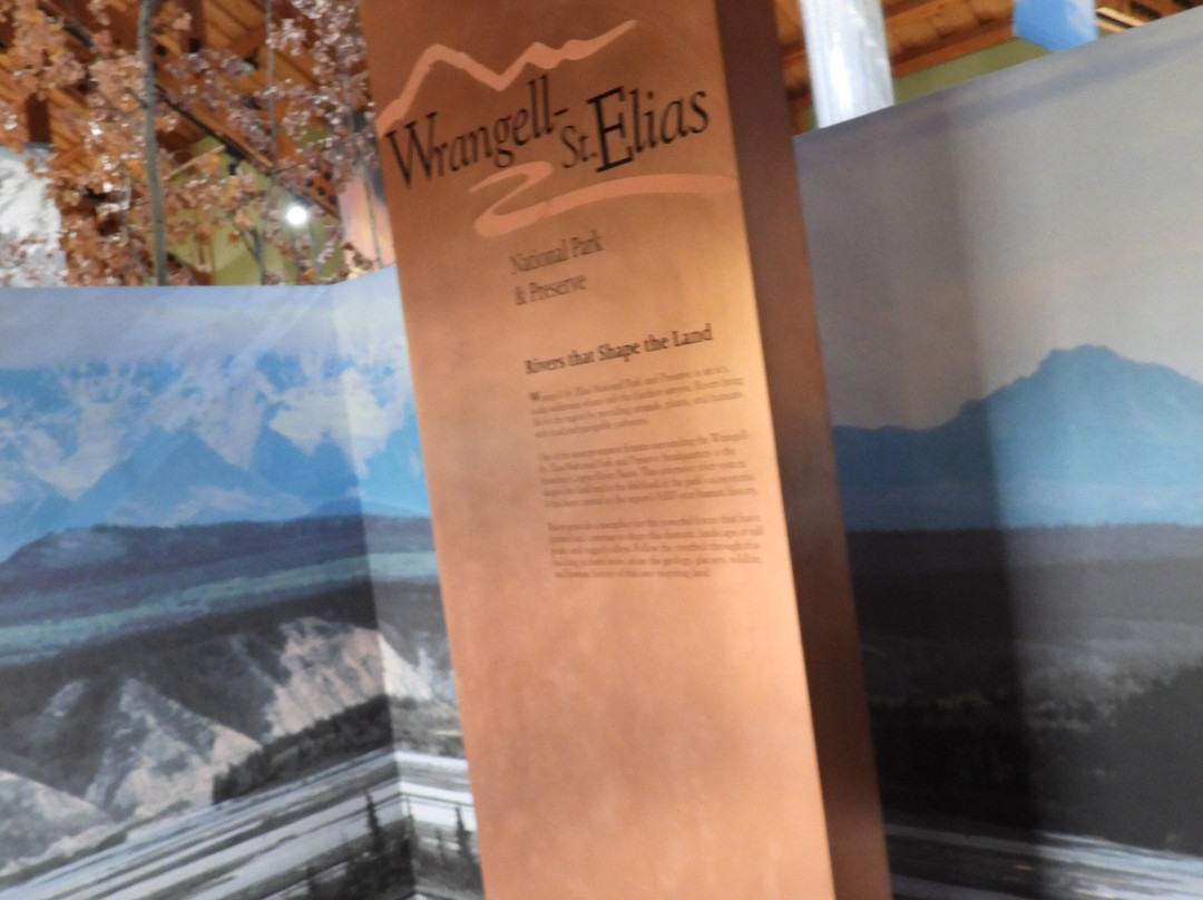 Wrangell-St. Elias National Park & Preserve Visitor Center-朗格－圣伊利亚斯国家公园暨保护区必去景点