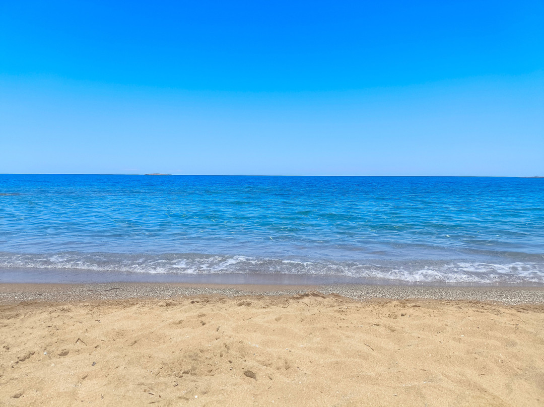 Molos Beach-Skyros必去景点