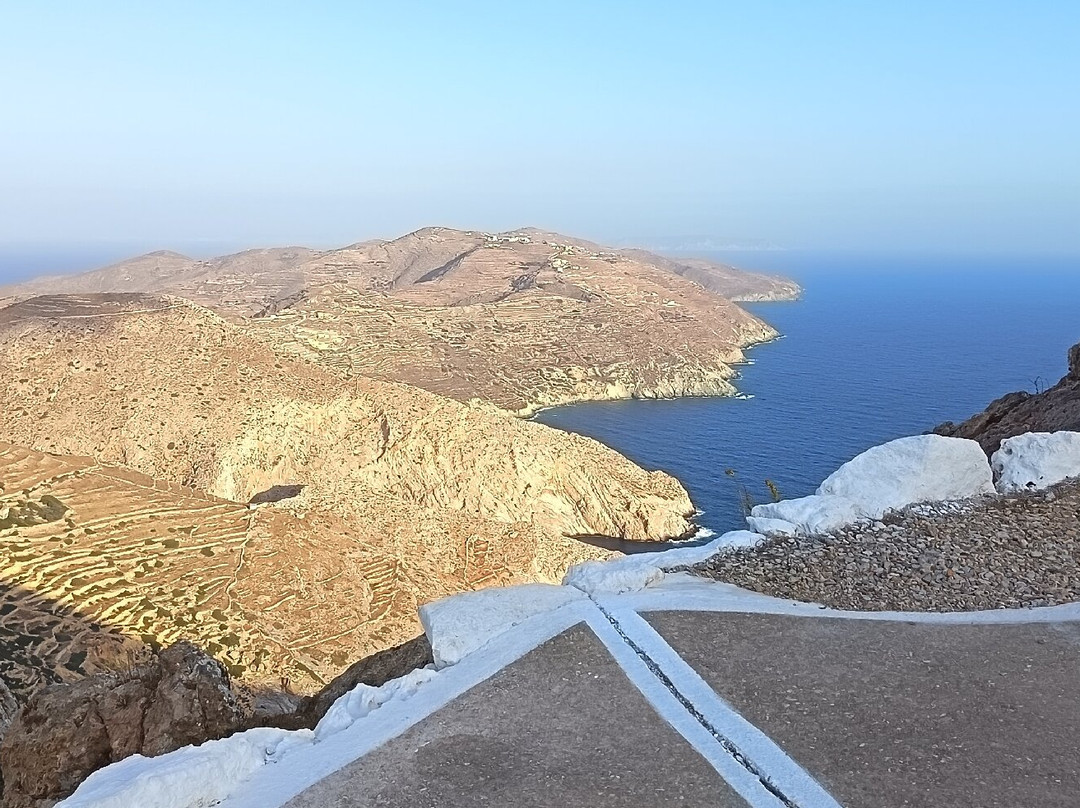 Panagia Katefiani-佩里萨必去景点
