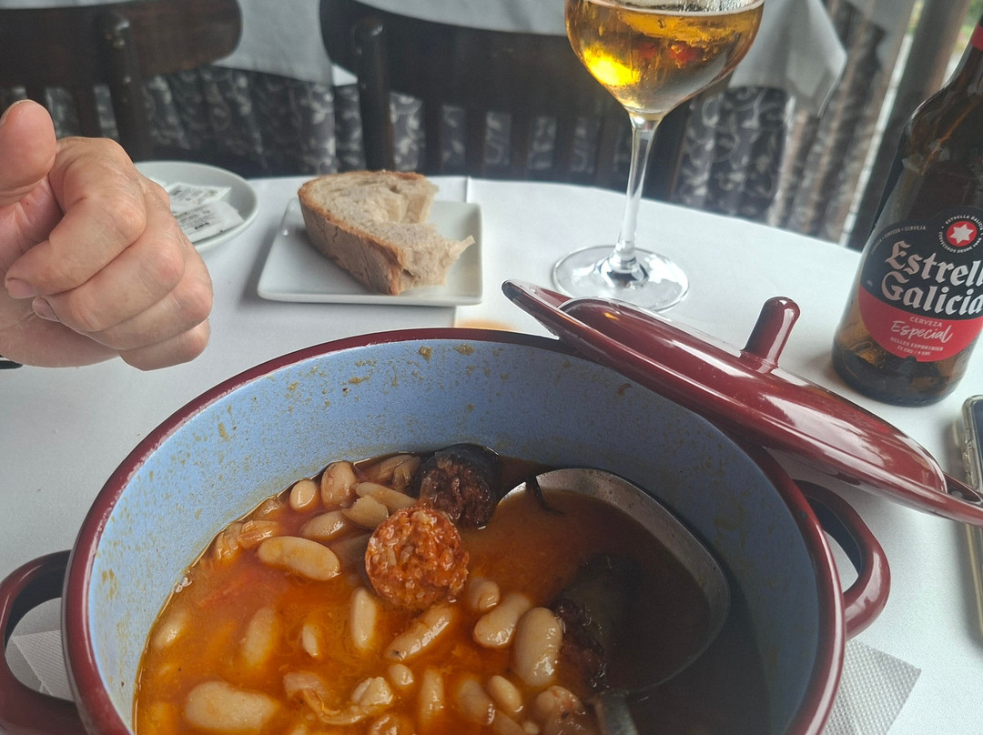 拉莱克托拉尔酒店主图