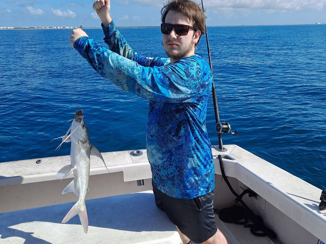 Fired Up Fishing Charters-卡纳维拉尔港必去景点