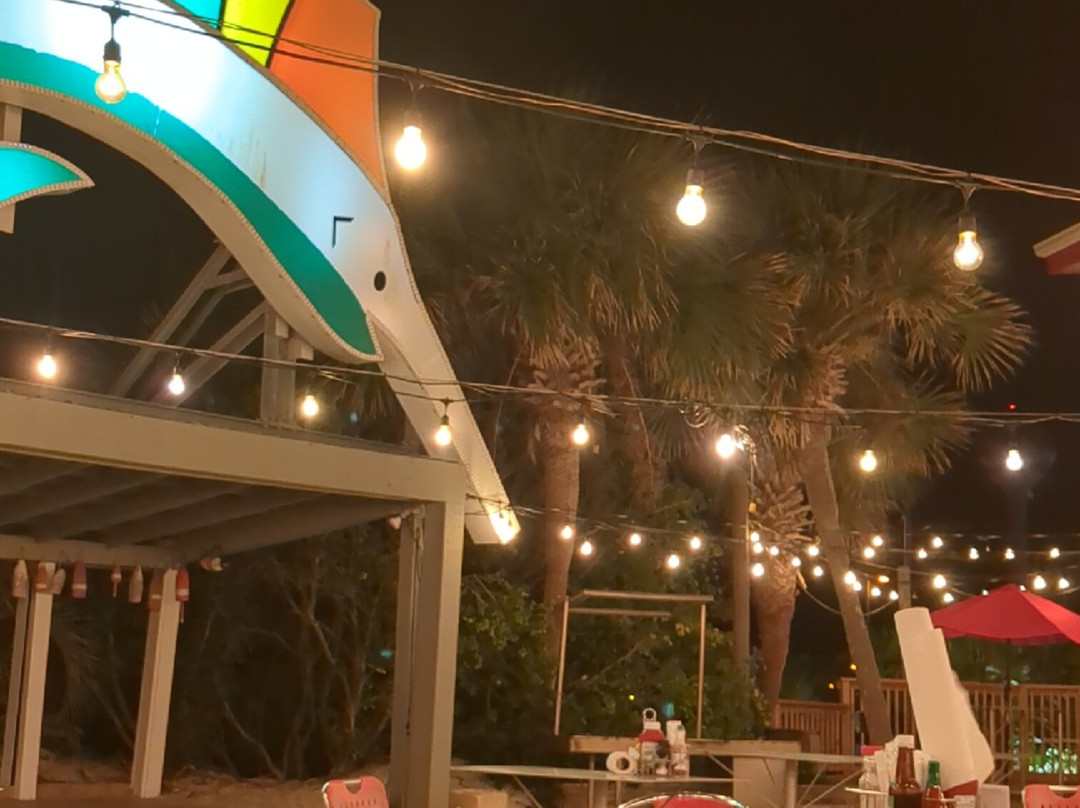 Crab's We Got Em' Beach Store-彭萨科拉必去景点
