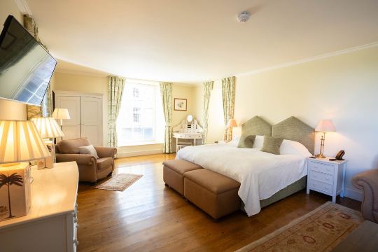 Archerfield House-客卧