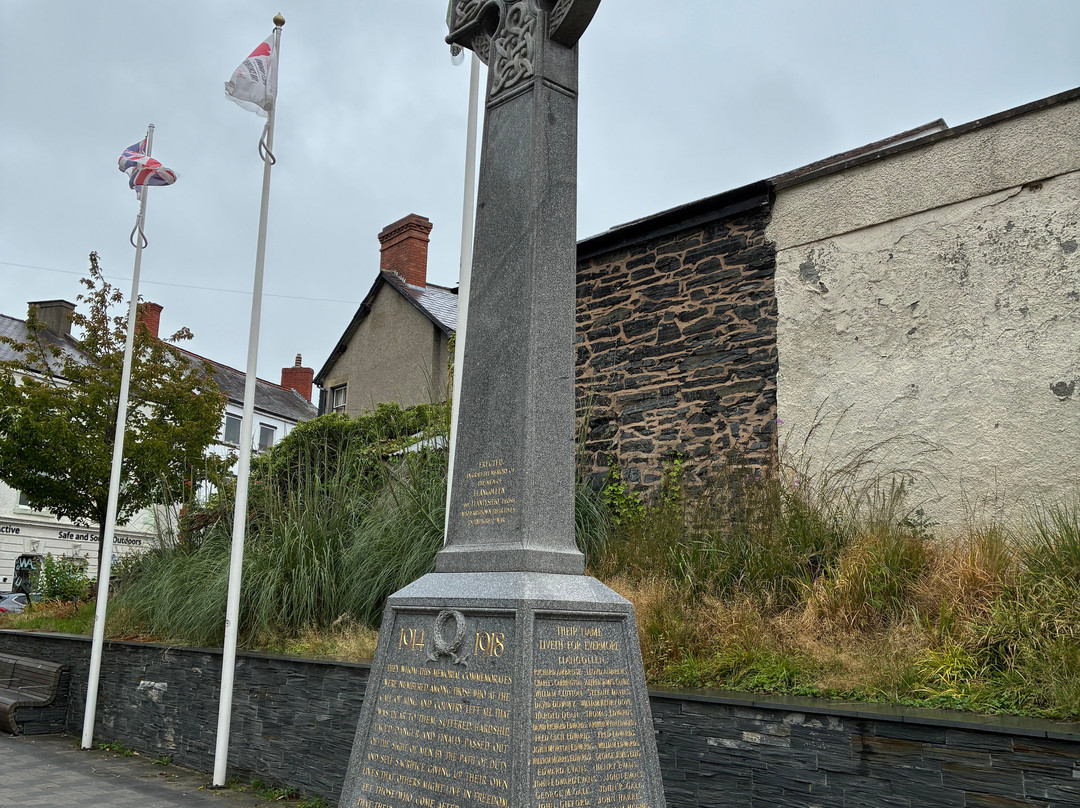 Llangollen War Memorial-兰戈伦必去景点