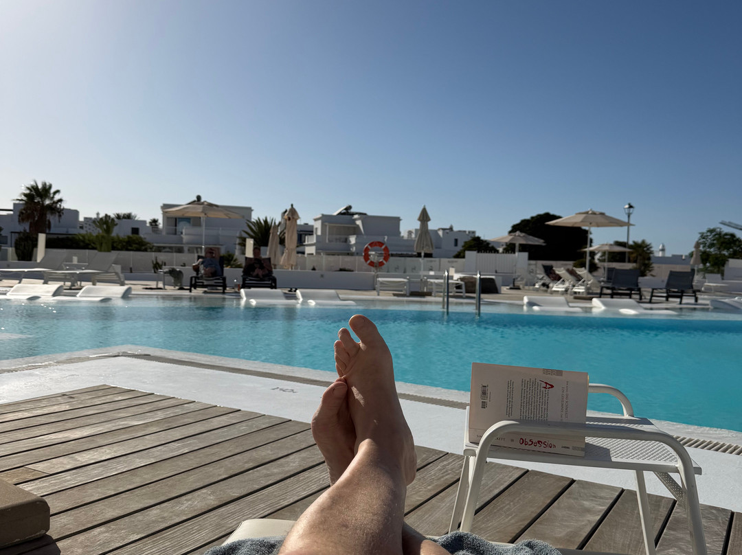 CalaLanzarote Suites Hotel主图