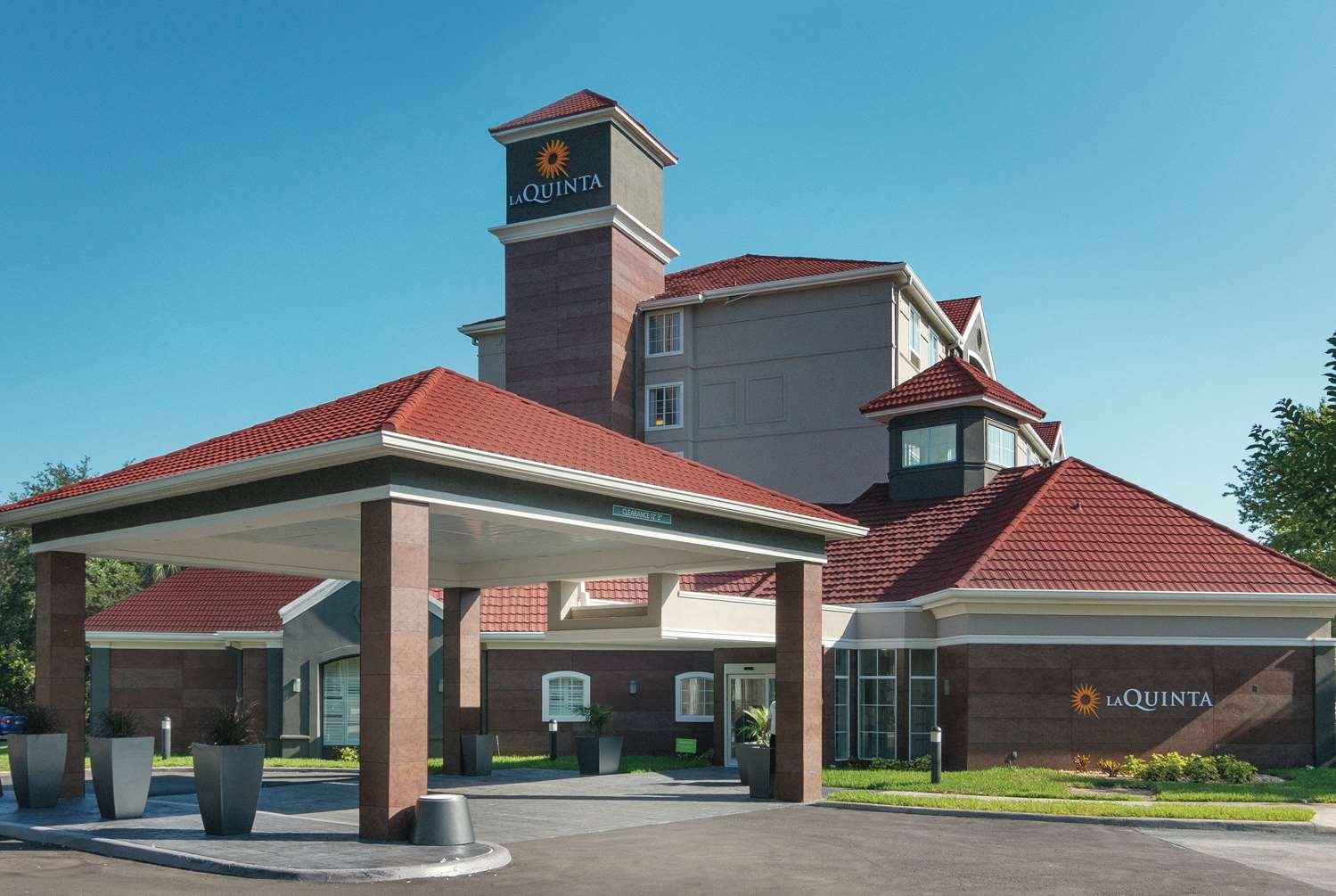 La Quinta Inn & Suites by Wyndham Orlando UCF-官方