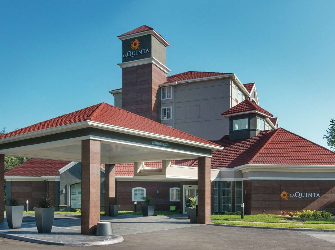 La Quinta Inn & Suites by Wyndham Orlando UCF主图