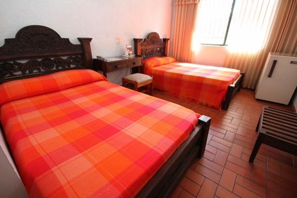 Hotel Abril-官方