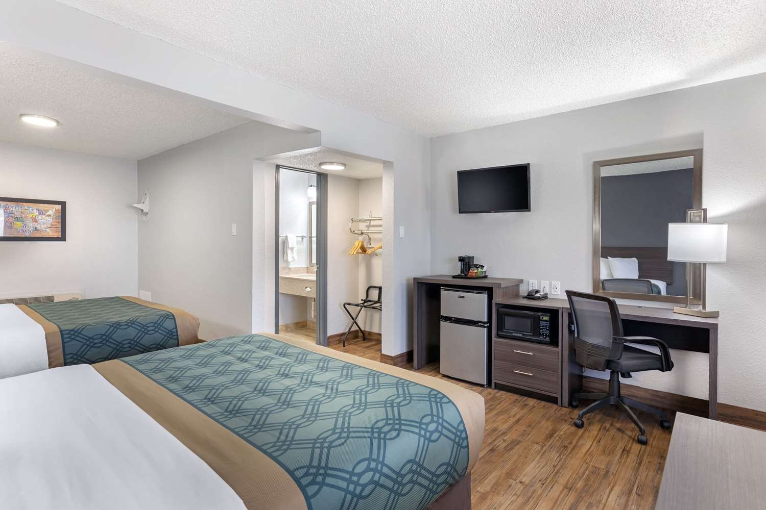 Econo Lodge Inn & Suites-官方