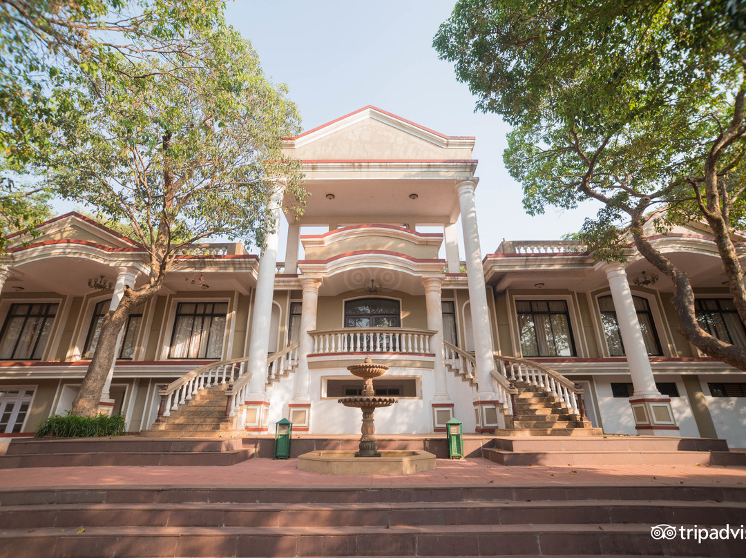 乌莎阿斯科特酒店