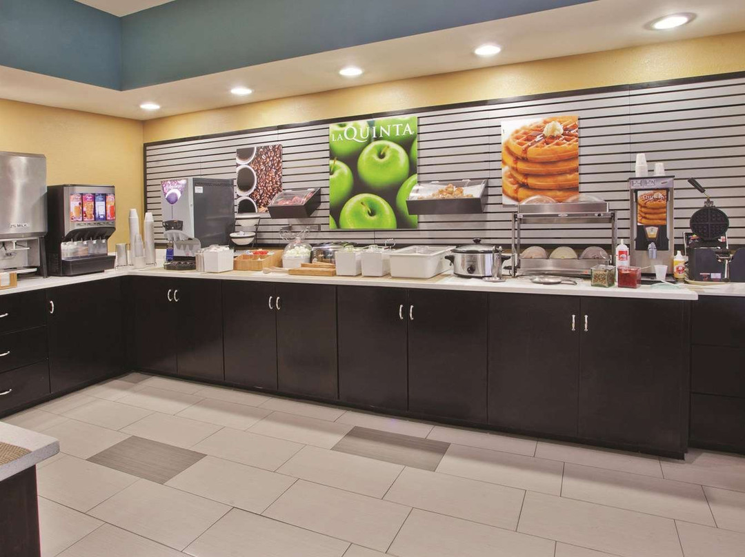 La Quinta Inn & Suites By Wyndham Oxford - Anniston主图