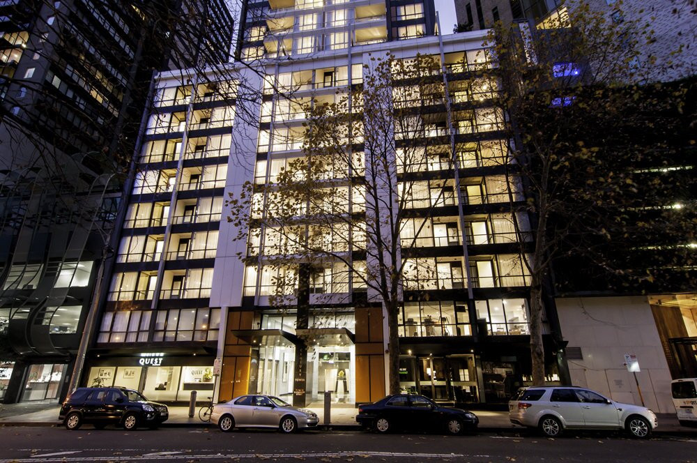 奎斯特南岸酒店