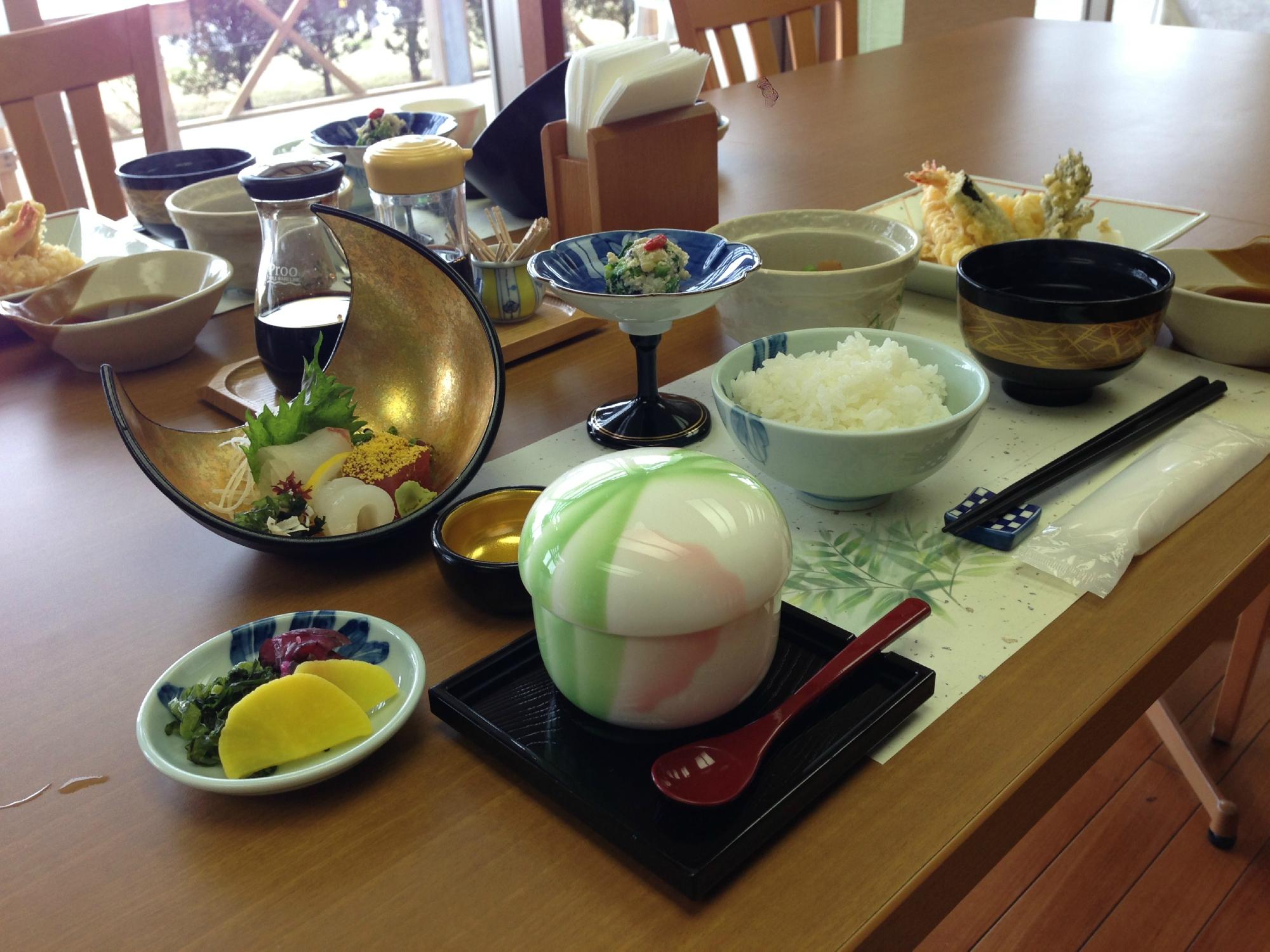 Hotel Koshikishima Shinwakan-餐饮