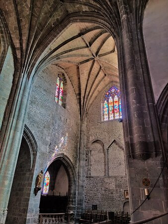 Abbatiale Saint-Geraud-奥里亚克必去景点