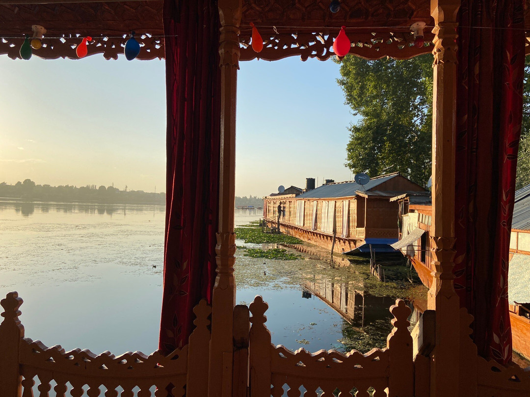 Dilshad Houseboats主图