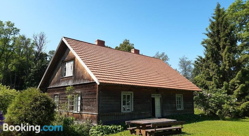 Klusuma Kabatas (Kalna Sklaubas, Cesvaines Novads)
