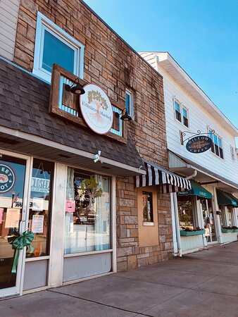 Edinboro Market-Edinboro必去景点